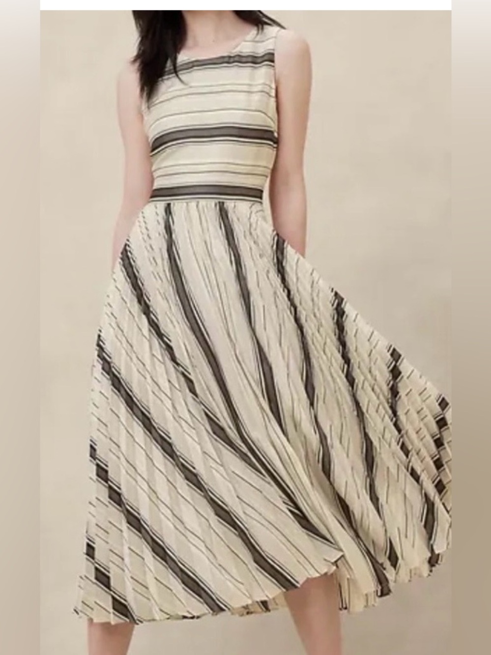 Banana Republic Black & White Striped dress
